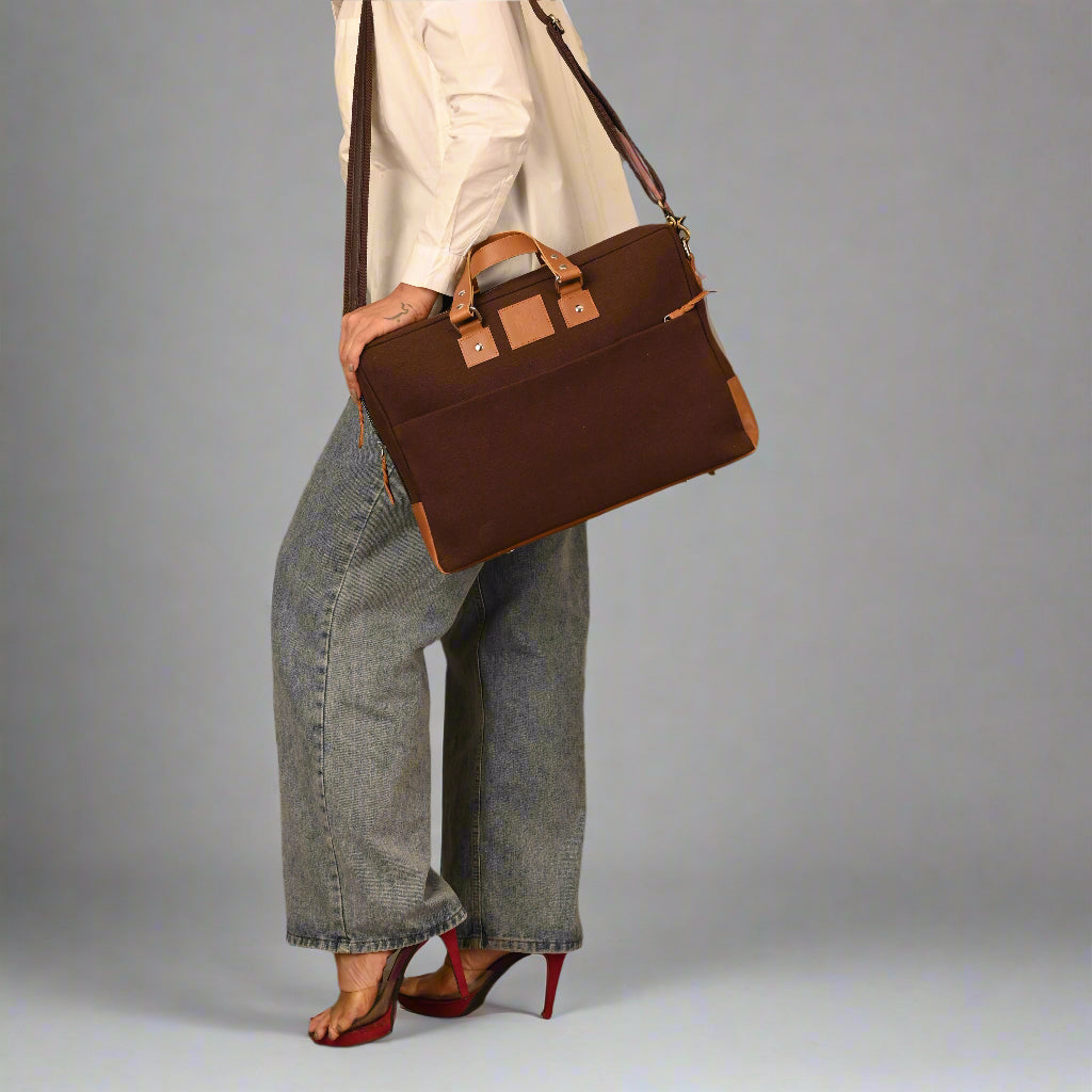 Breeze Canvas Laptop Bag 002