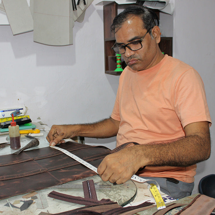 leather warehouse karigars artisans 