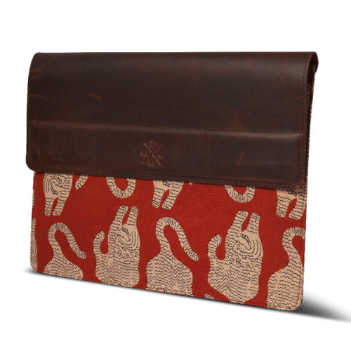 laptop sleeve with red and beige elephant pattern